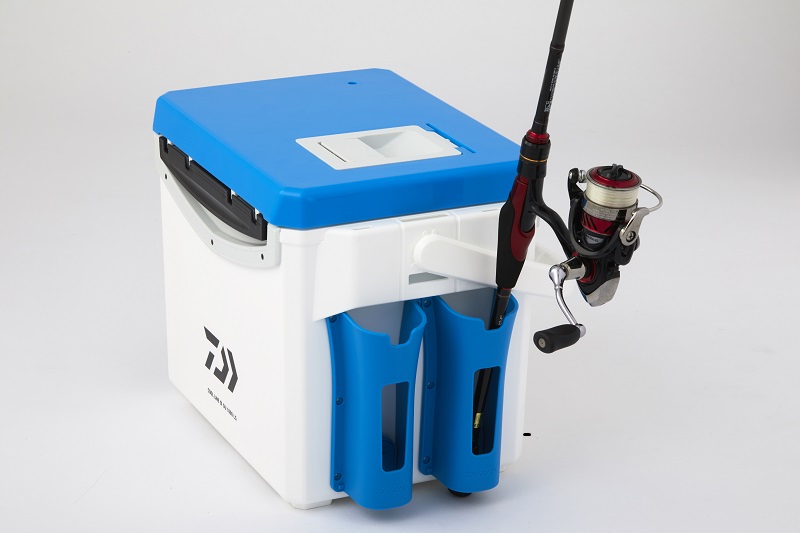 エギング アジング メバリング等に最適な小型クーラーを紹介 クールラインa ライトソルト ダイワ 釣りの総合ニュースサイト Lurenewsr ルアーニュース アール エギング アジング メバリング等に最適な小型クーラーを紹介 クールラインa ライトソルト ダイワ 釣りの総合ニュースサイト Lurenewsr ルアーニュース アール