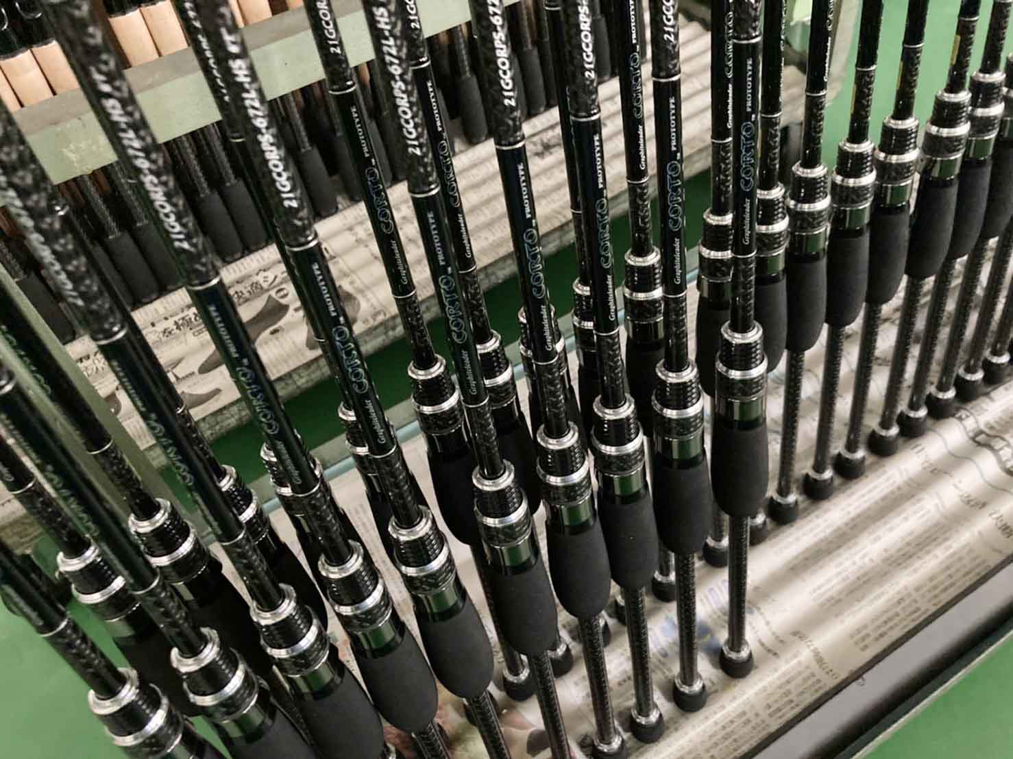 ショートロッド感覚で扱えるジグ単特化型ロングロッド ショートロッド感覚で扱えるジグ単特化型ロングロッド